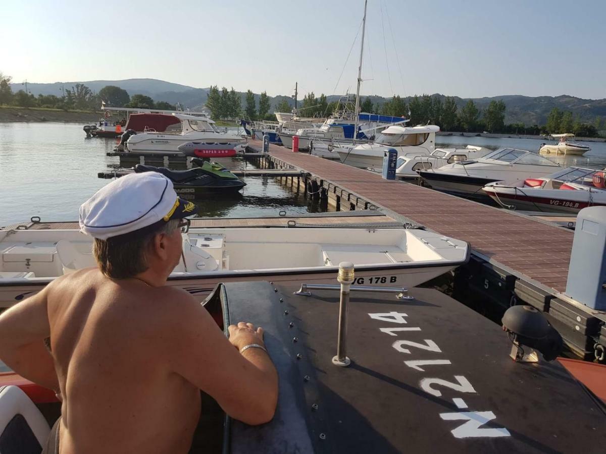 Sobe Emilija Hotell Veliko Gradište Eksteriør bilde